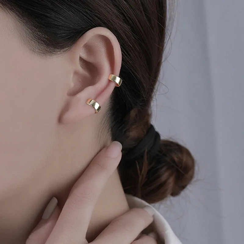 Ear Cuff No Piercing - أقراط فضية عيار 925 بسطح أملس