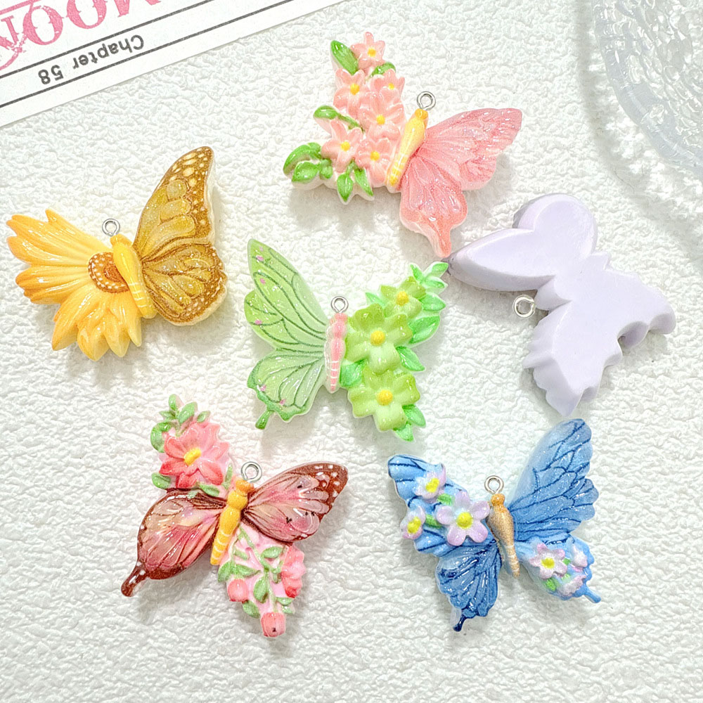 10 قطع جديد زهرة فراشة الراتنج - مراجعة Butterfly Pendant Necklace وسعره