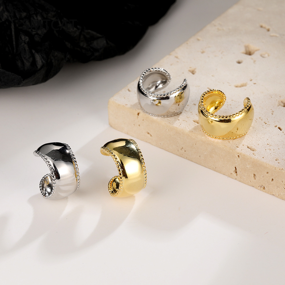 أقراط فضية عيار 925 بسطح أملس  - مراجعة Ear Cuff No Piercing وسعره
