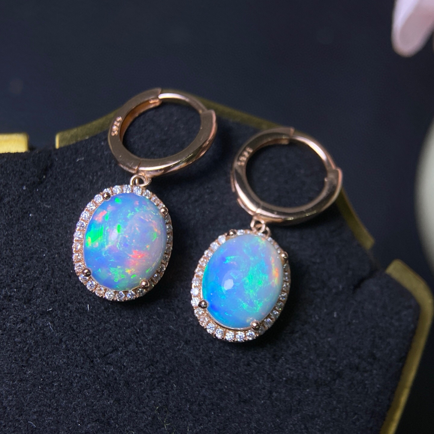 أقراط متدلية من الأوبال الطبيع - مراجعة Opal Earrings Dangle وسعره